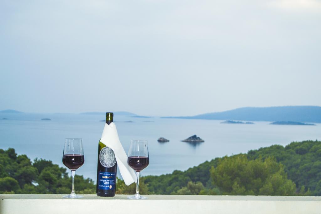 Apartments Barisic Hrvatskih Zrtava 404 Seget Vranjica Trogir Kültér fotó