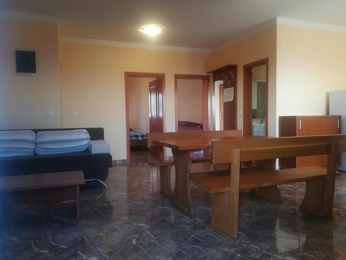 Apartments Barisic Hrvatskih Zrtava 404 Seget Vranjica Trogir Kültér fotó
