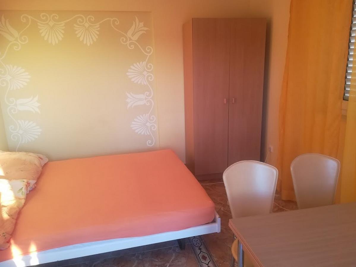 Apartments Barisic Hrvatskih Zrtava 404 Seget Vranjica Trogir Kültér fotó