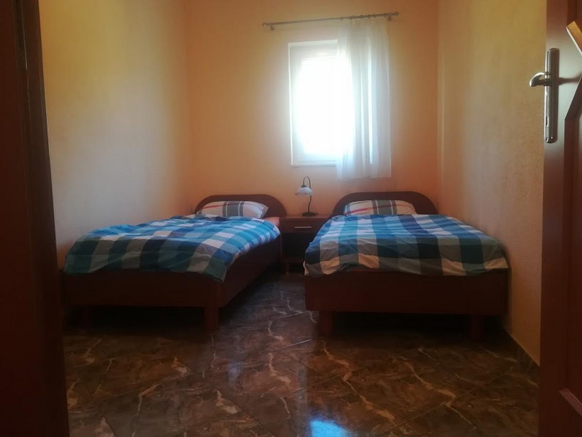 Apartments Barisic Hrvatskih Zrtava 404 Seget Vranjica Trogir Kültér fotó