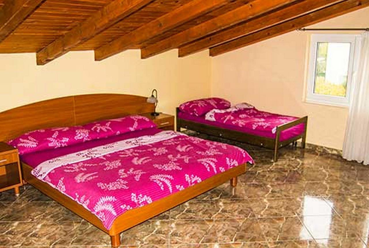 Apartments Barisic Hrvatskih Zrtava 404 Seget Vranjica Trogir Kültér fotó