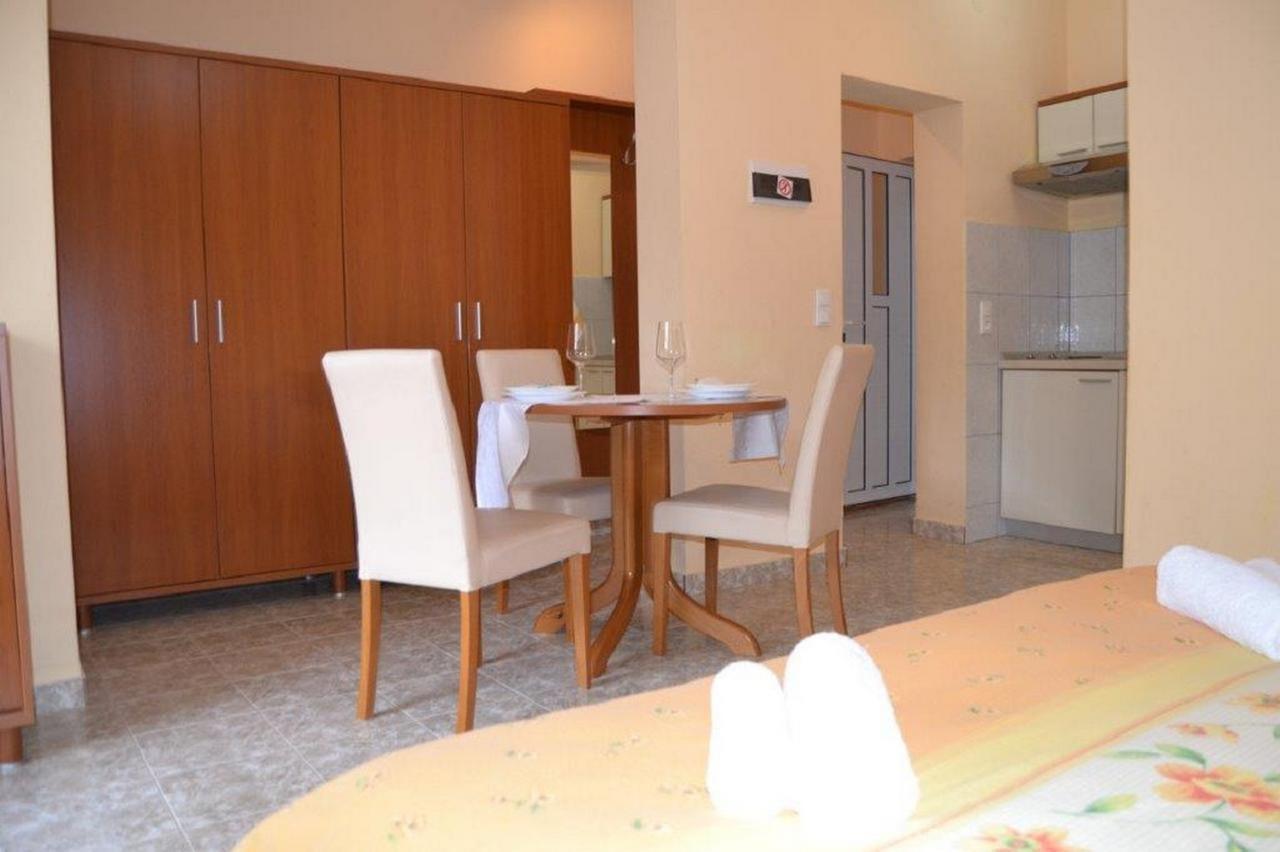 Apartments Barisic Hrvatskih Zrtava 404 Seget Vranjica Trogir Kültér fotó