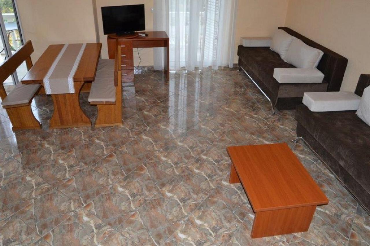 Apartments Barisic Hrvatskih Zrtava 404 Seget Vranjica Trogir Kültér fotó